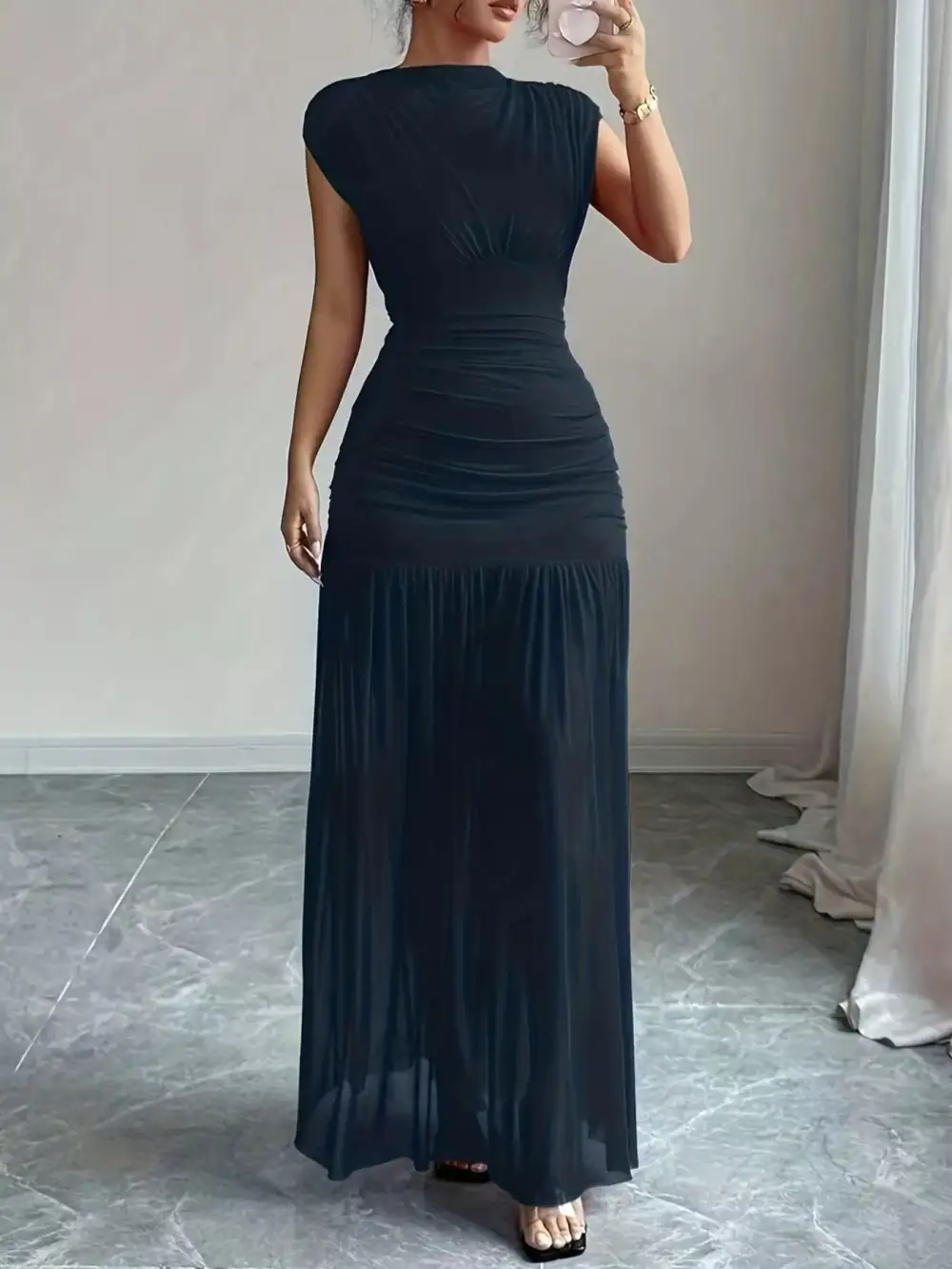 Lightweight Feel Ruched Maxi Dress