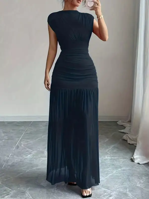 Lightweight Feel Ruched Maxi Dress