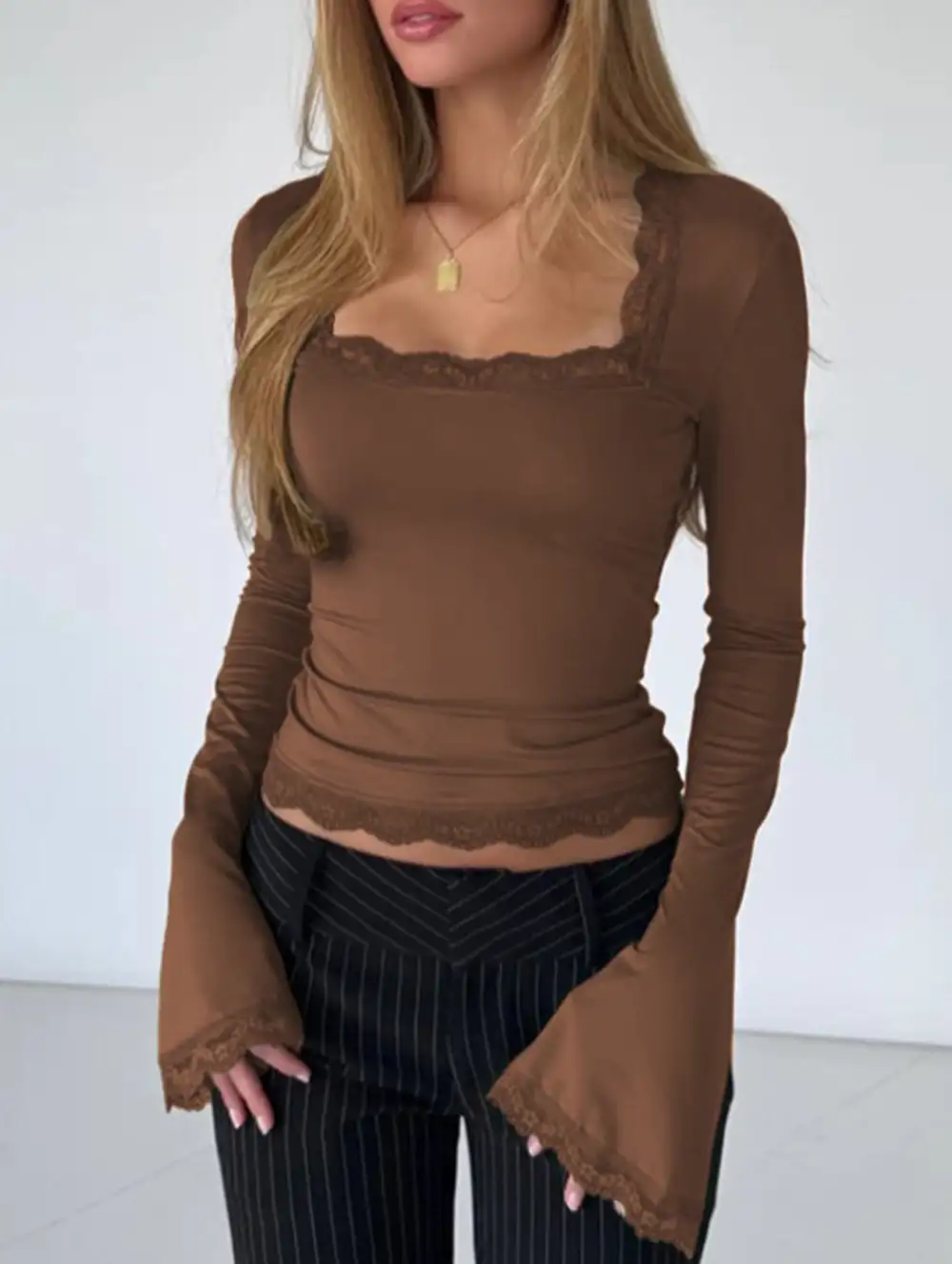 Lace Trim Long Sleeve Slim Top