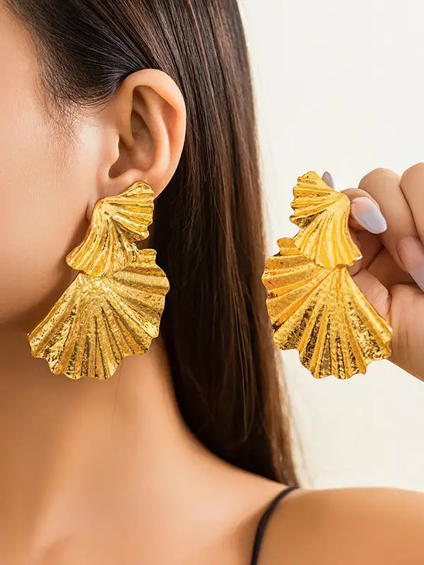 Subtle Everyday Drop Earrings