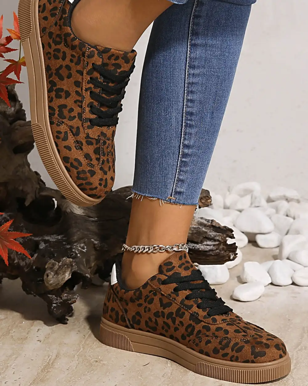 Patchwork Lace Up Casual Sneakers