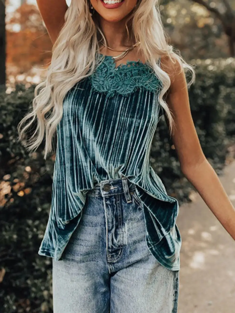 Lace Trim Pleated Cami
