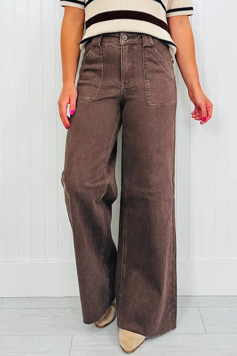 Women's Retro Washed Patch Pocket Loose Jeans