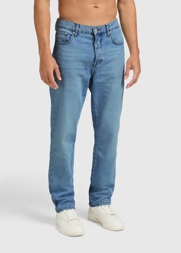 Clean Straight Jeans