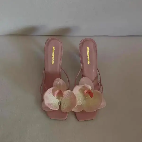 Floral Detail Slide Sandals