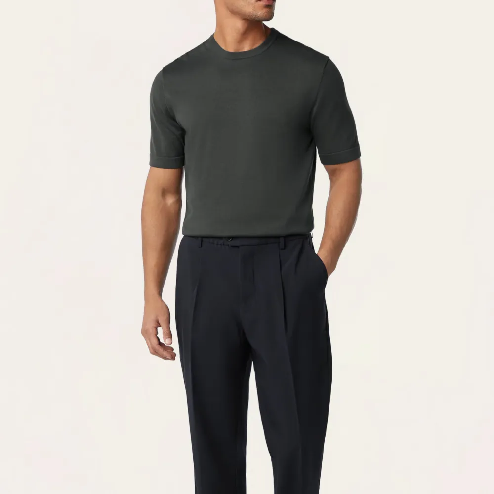 Modern Relaxed Fit Classic Fit Knit T-Shirt