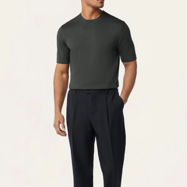 Modern Relaxed Fit Classic Fit Knit T-Shirt