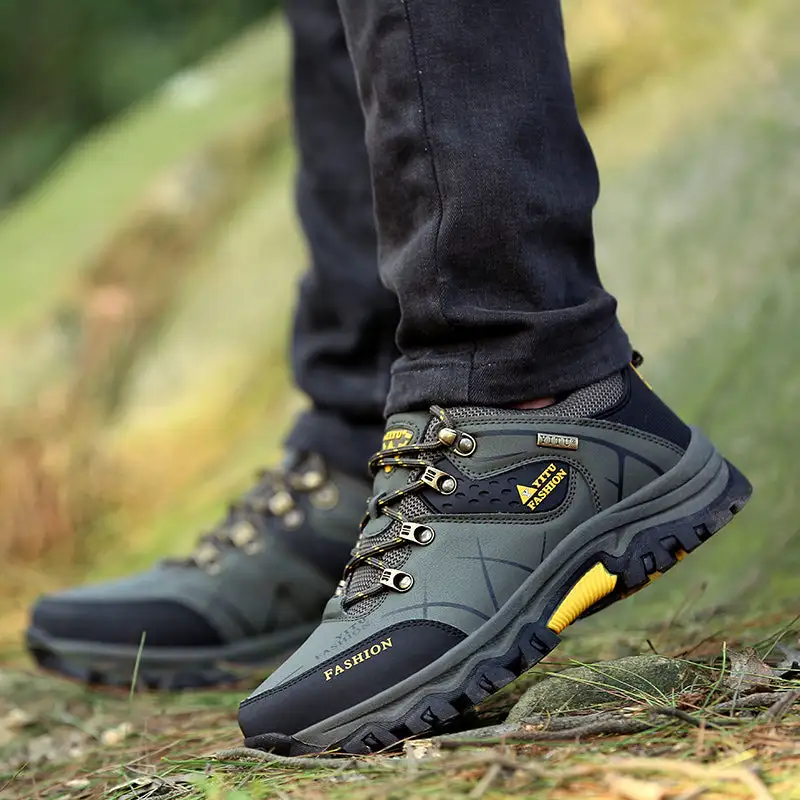 Men's Cushioned Trail Shoes