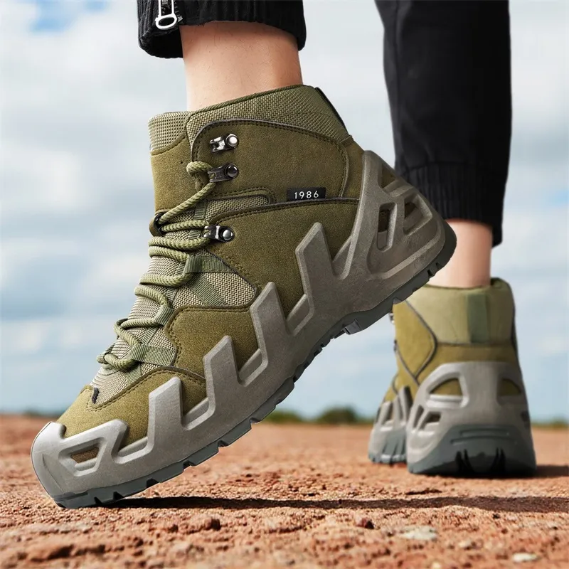 Men's Cushioned Hiking Shoes