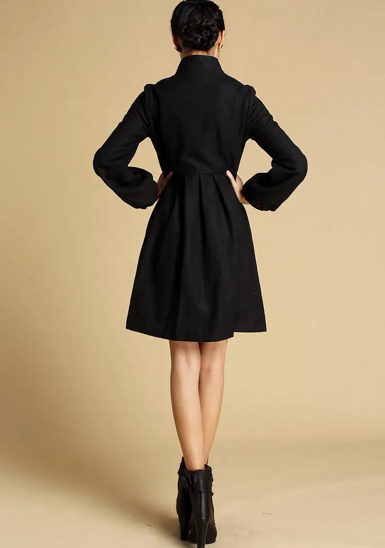 Refined Wool Blend Fit and Flare Pocketed Button Front Midi Coat