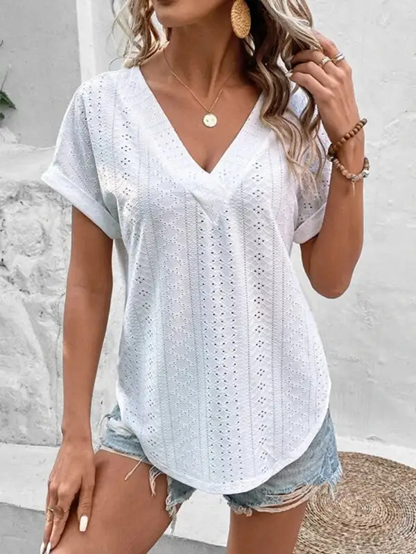 Relaxed Short Sleeve Cutout Panel Detail V-Neck T-Shirt