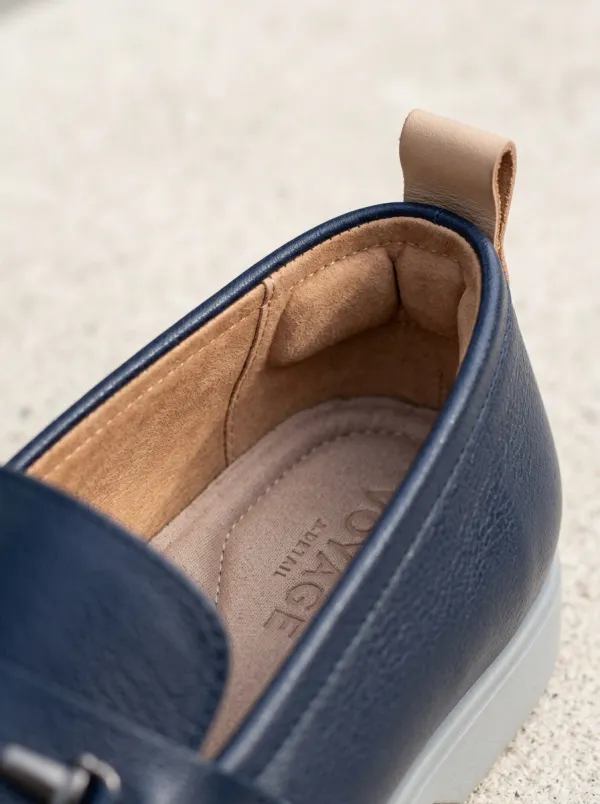 Men's Business Inspired Metal-Buckle Loafers