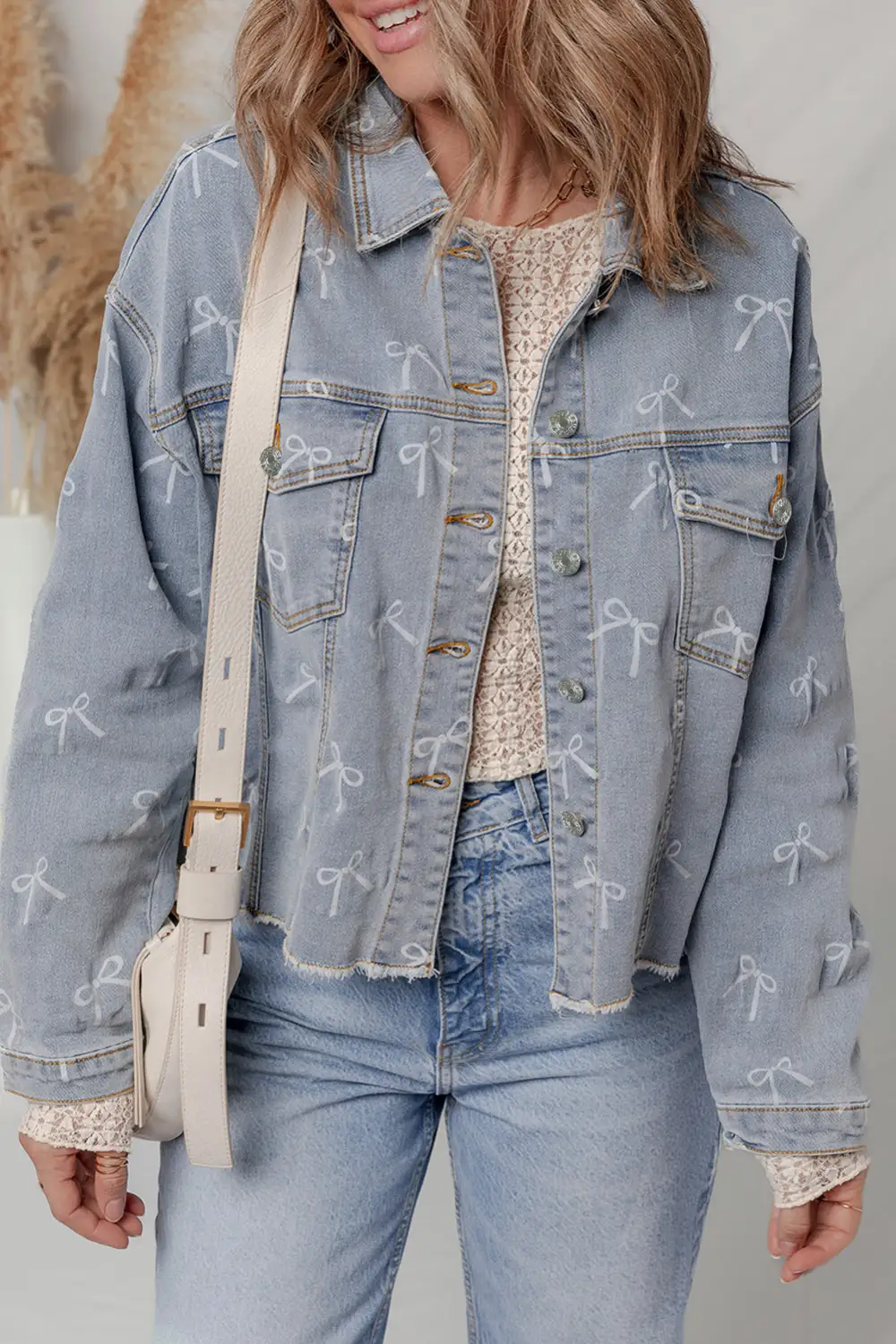 Women's Bow Knot Print Light Wash Raw Hem Denim Jacket