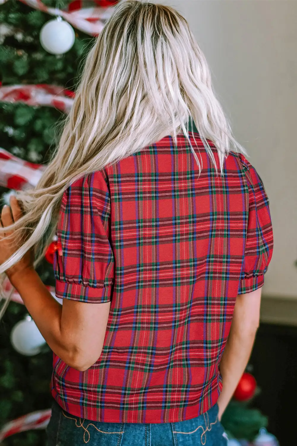Women's Plaid V Neck Contrast Trim Top