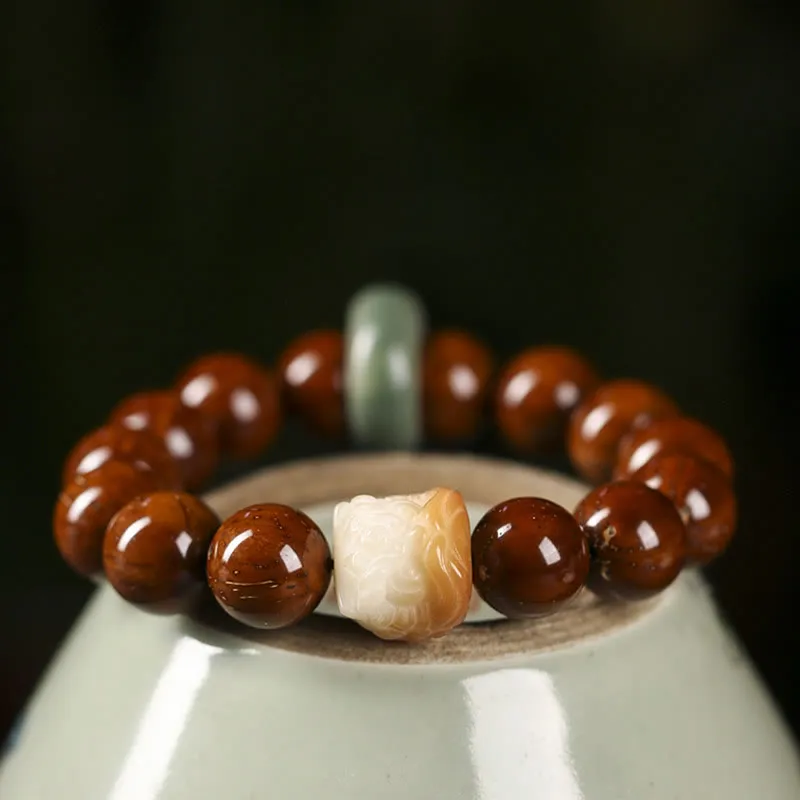 Bodhi Seed Dancing Lion Bracelet