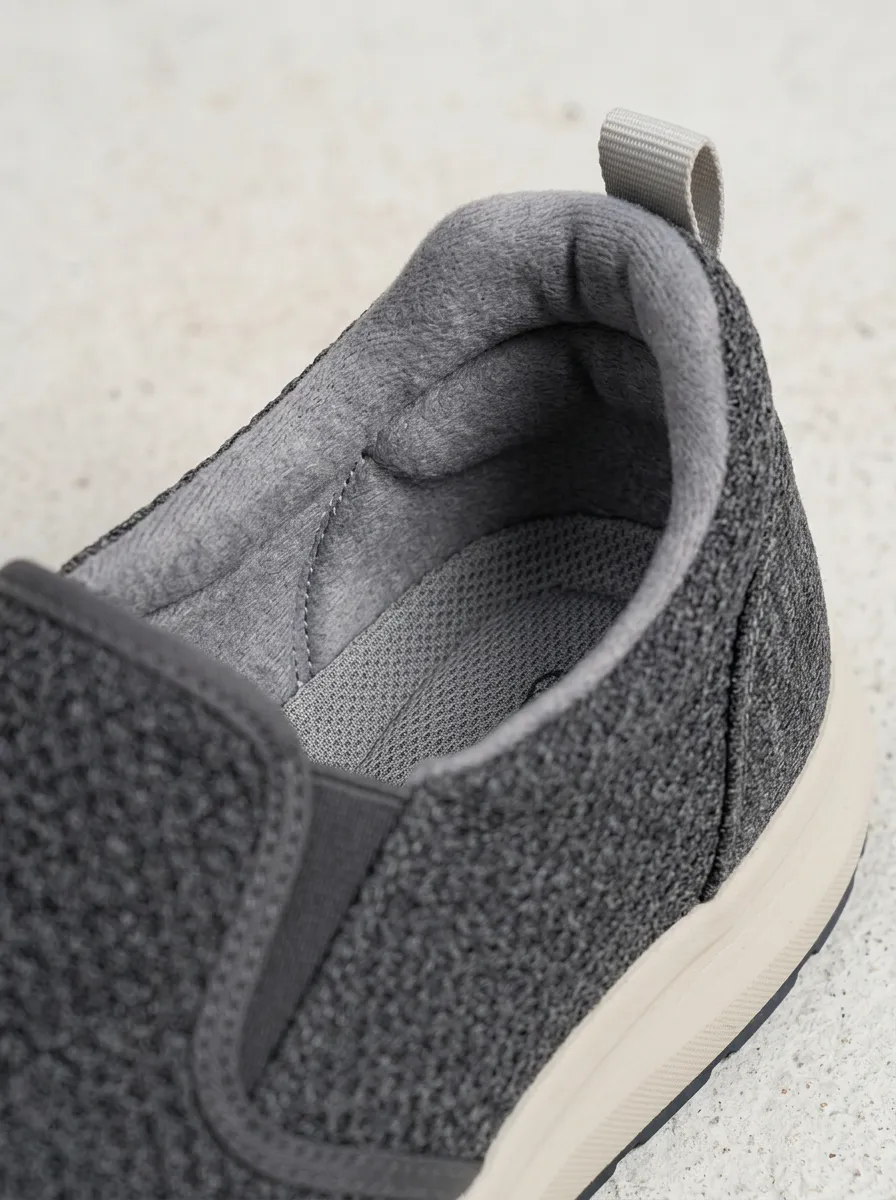 Flexible Knit Graphic Comfort Edit Men's Stretch Canvas Shoes