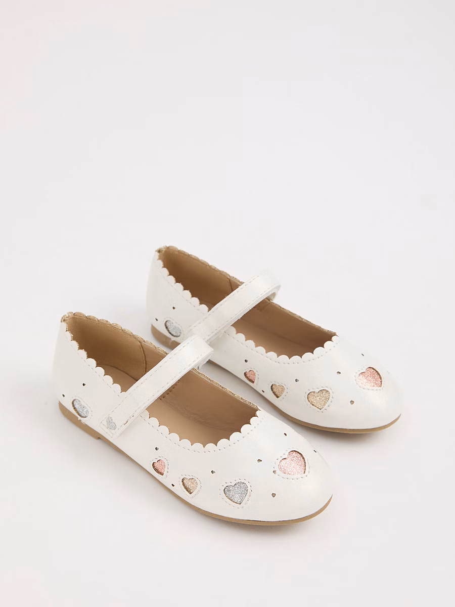 White Holographic Heart Scallop Edge Ballet Shoes detail 2