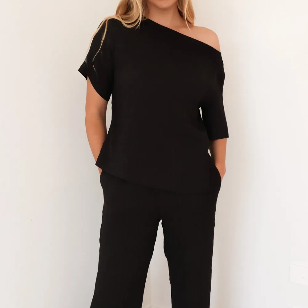 Relaxed Fit Studio Choice Casual Tee