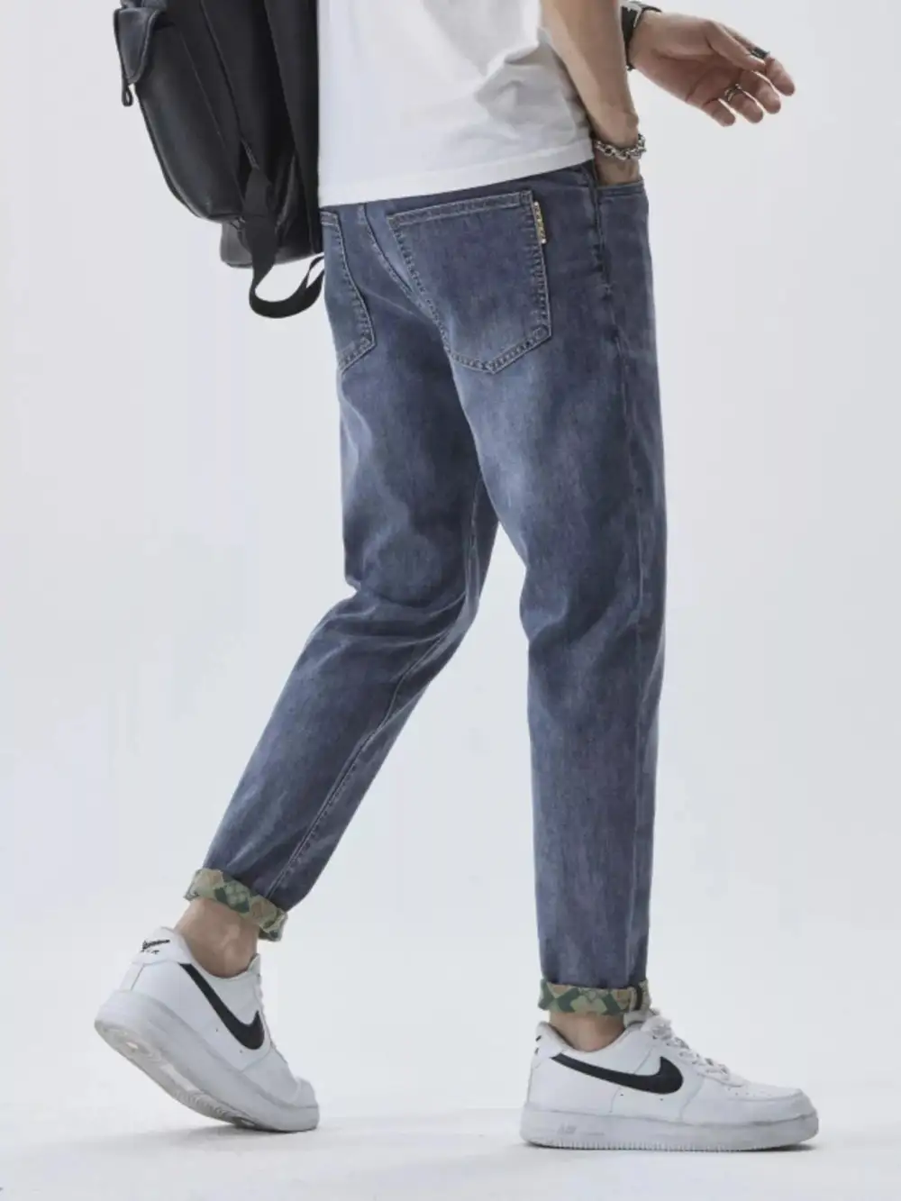 Straight Fit Jeans