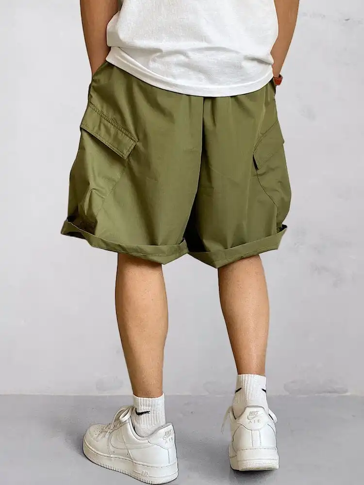 Relaxed Cargo Pocket Shorts