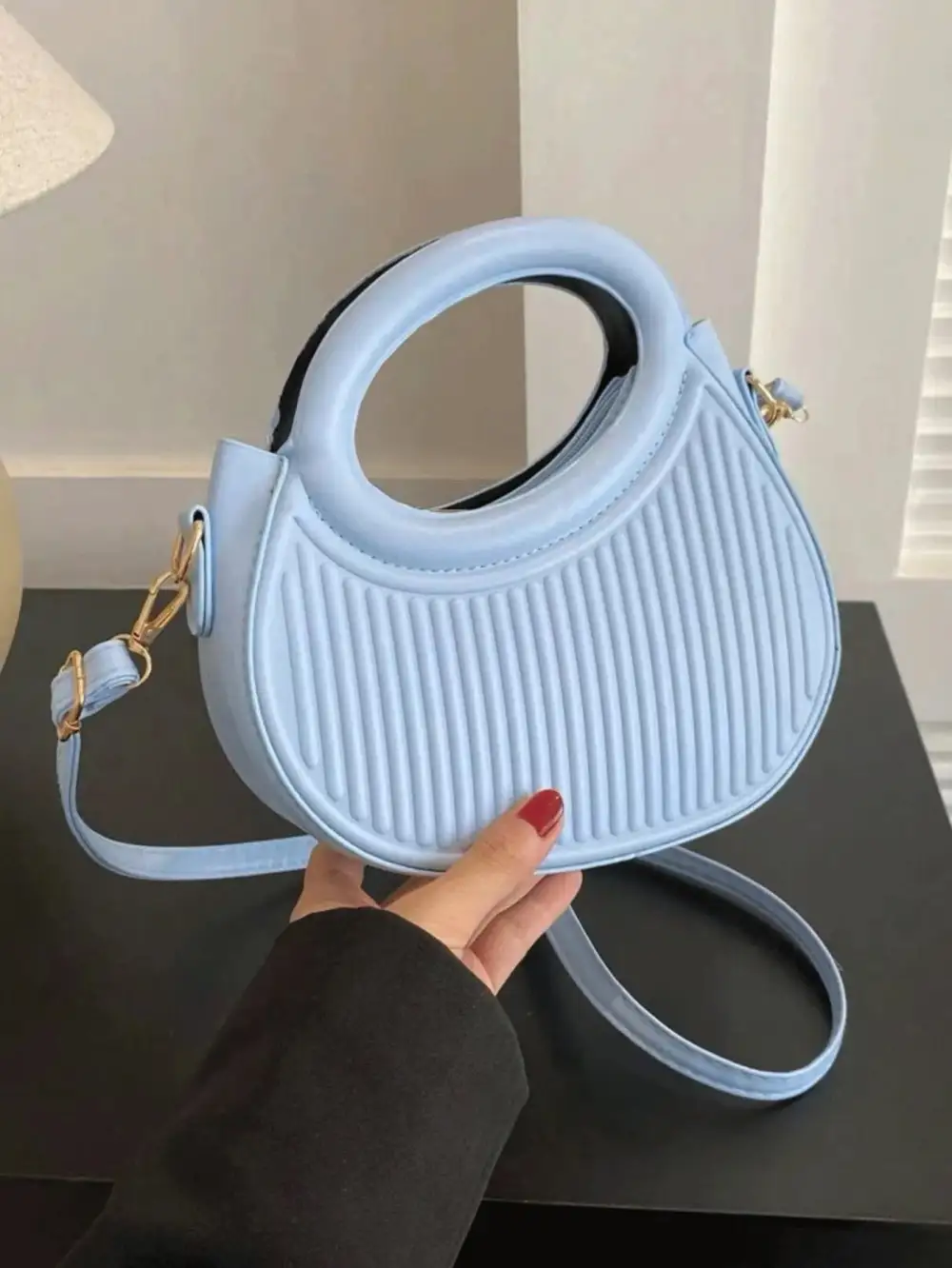 Circular Polyester Shoulder Bag Round Hard Body Chic