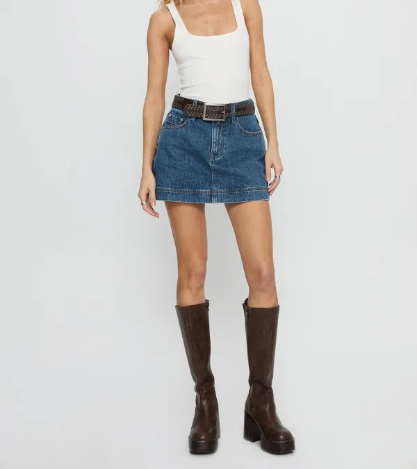 Mid-Wash Classic Denim Skort