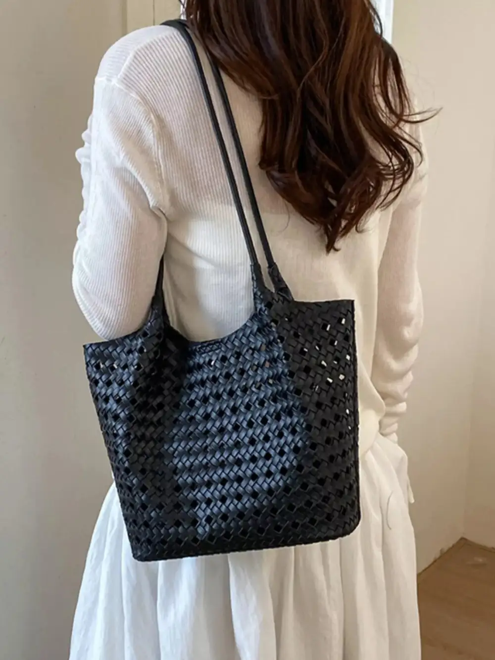 Women's Woven Leather-Look Shoulder Bag