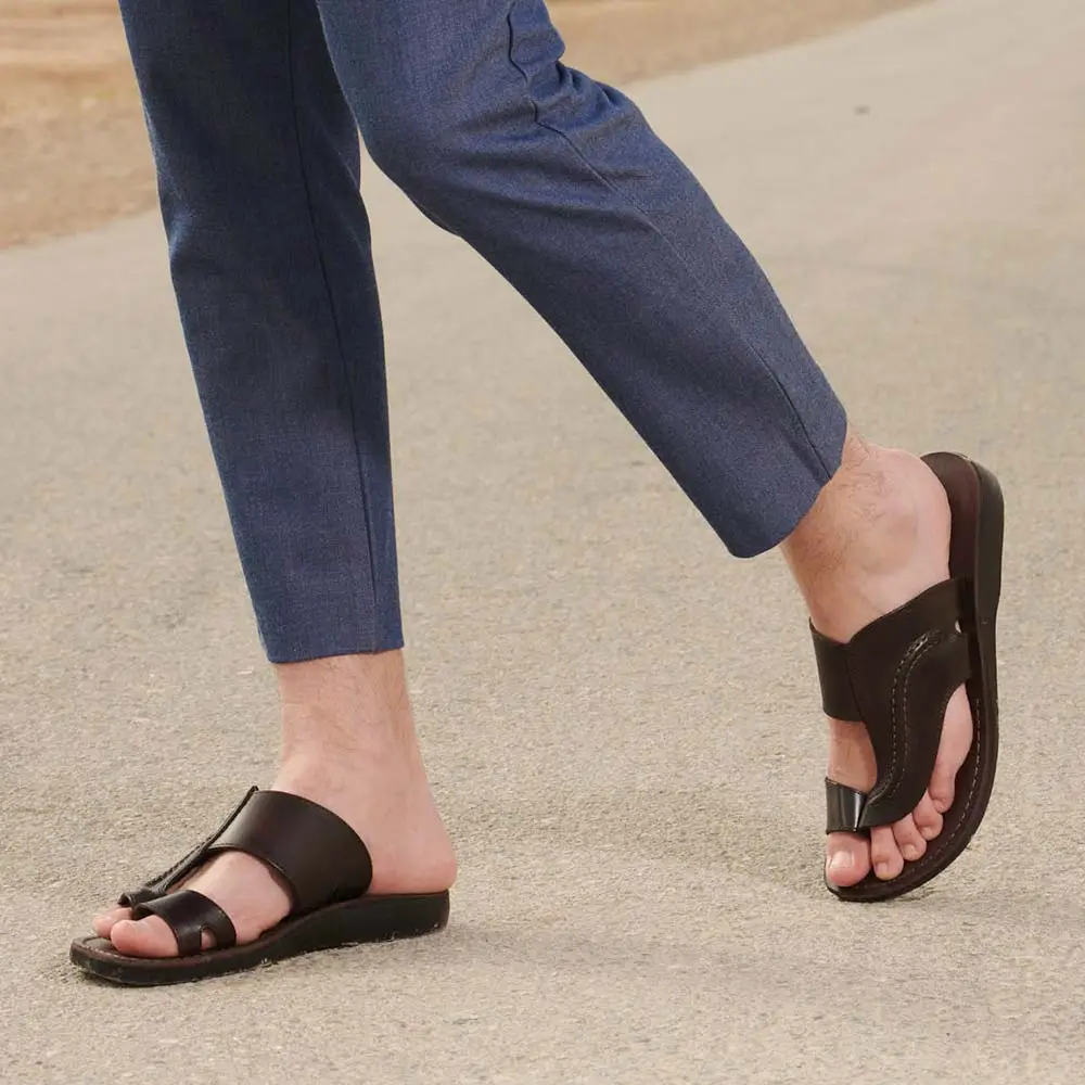 Leather Toe Strap Sandals