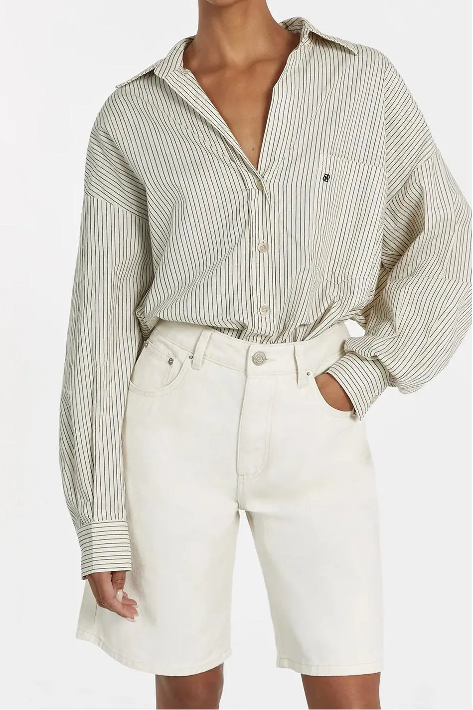 CREAM DENIM SHORT