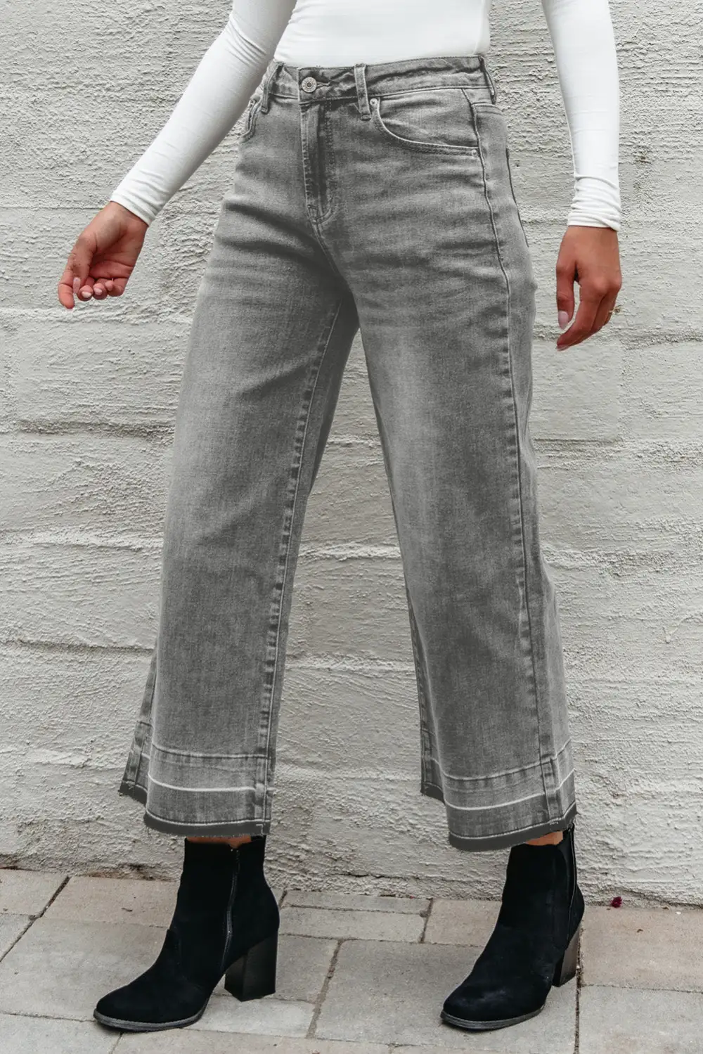 High Waist Relaxed Fit Straight Leg Cropped Casual Jeans