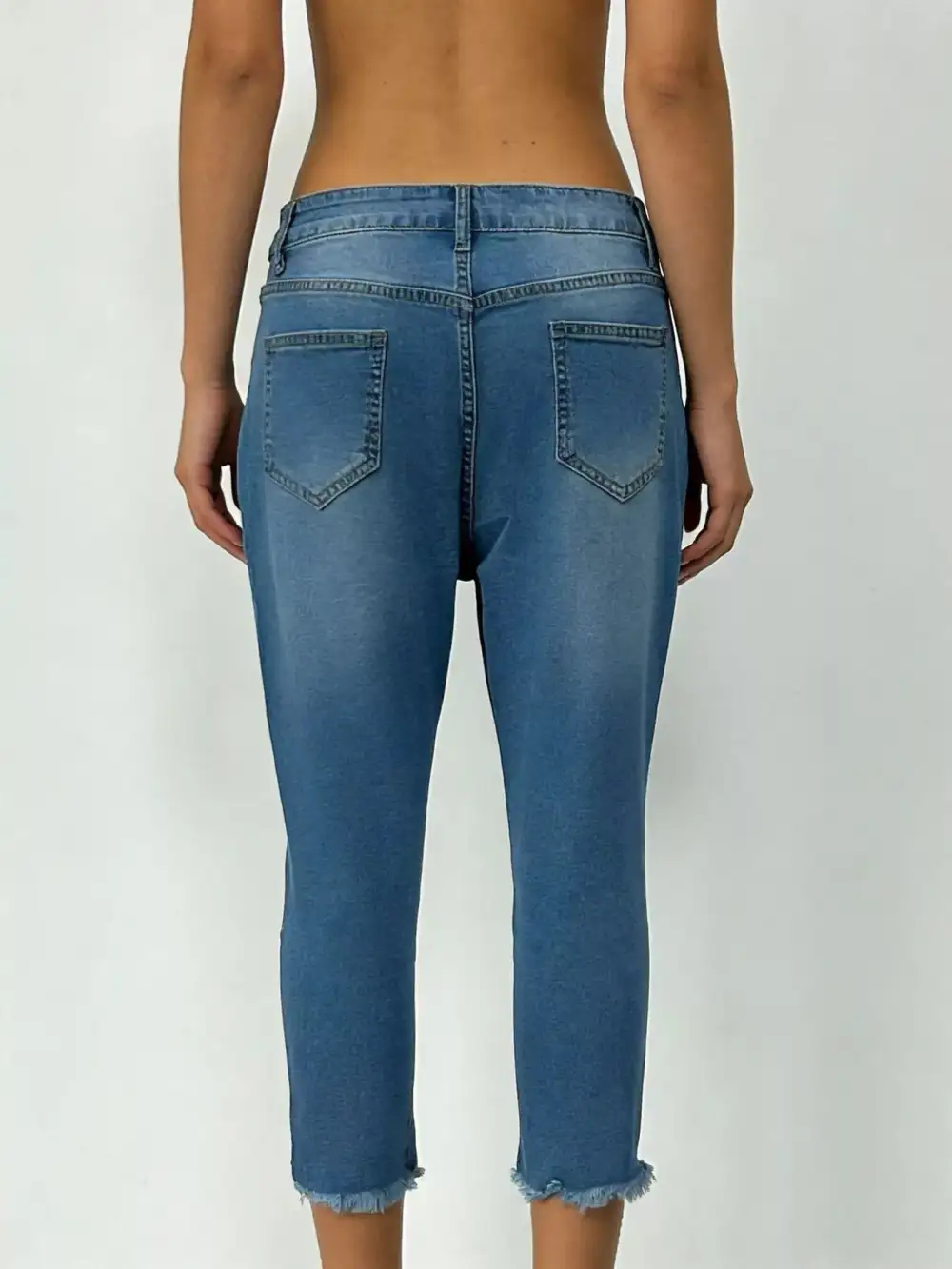Raw Hem Capris Jeans
