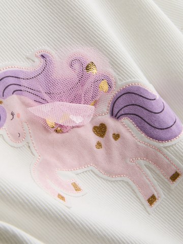 1.5-8yrs | Unicorn Graphic T-Shirt and Tutu Skirt Set detail 3