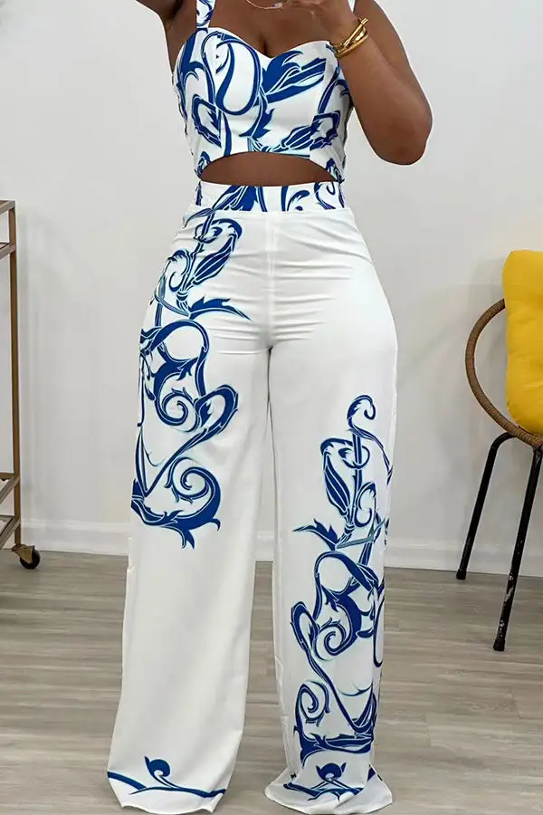 Leaf Print Wide-Leg Sweetheart Neck Pant Set