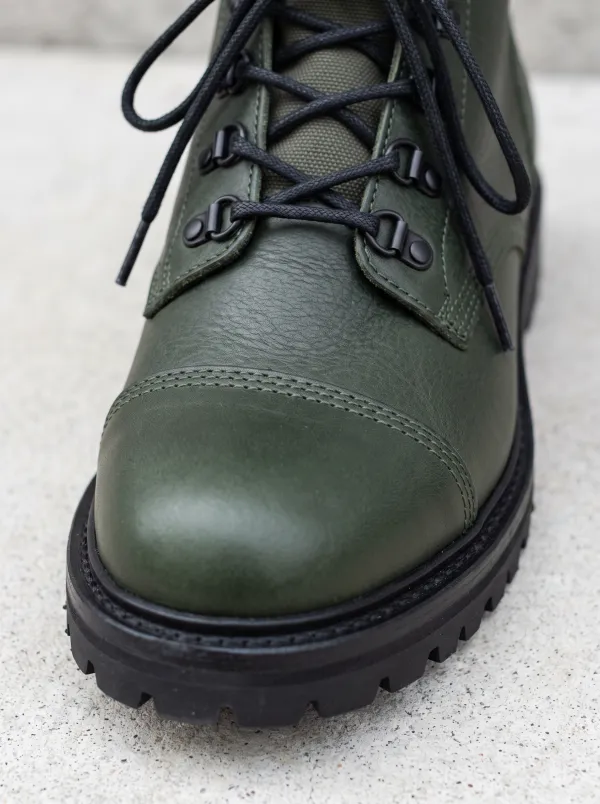 Mixed-Media Low-Top Gum-Sole Men's Athletic Sneakers
