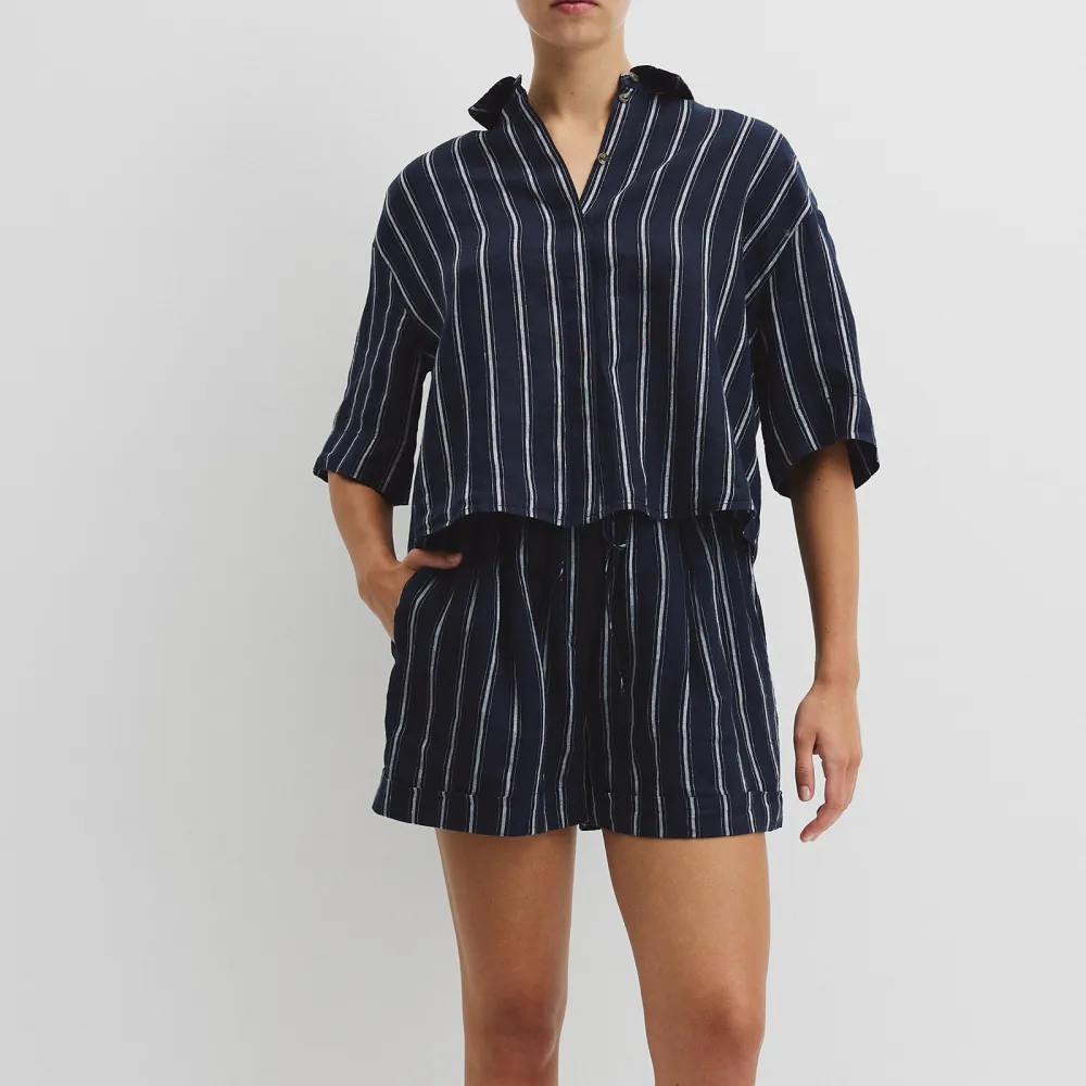 Women's Classic Linen Shirt