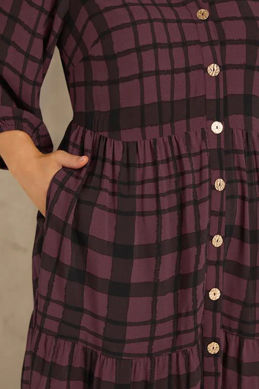 Burgundy Red Checked Tiered Maxi Dress detail 3