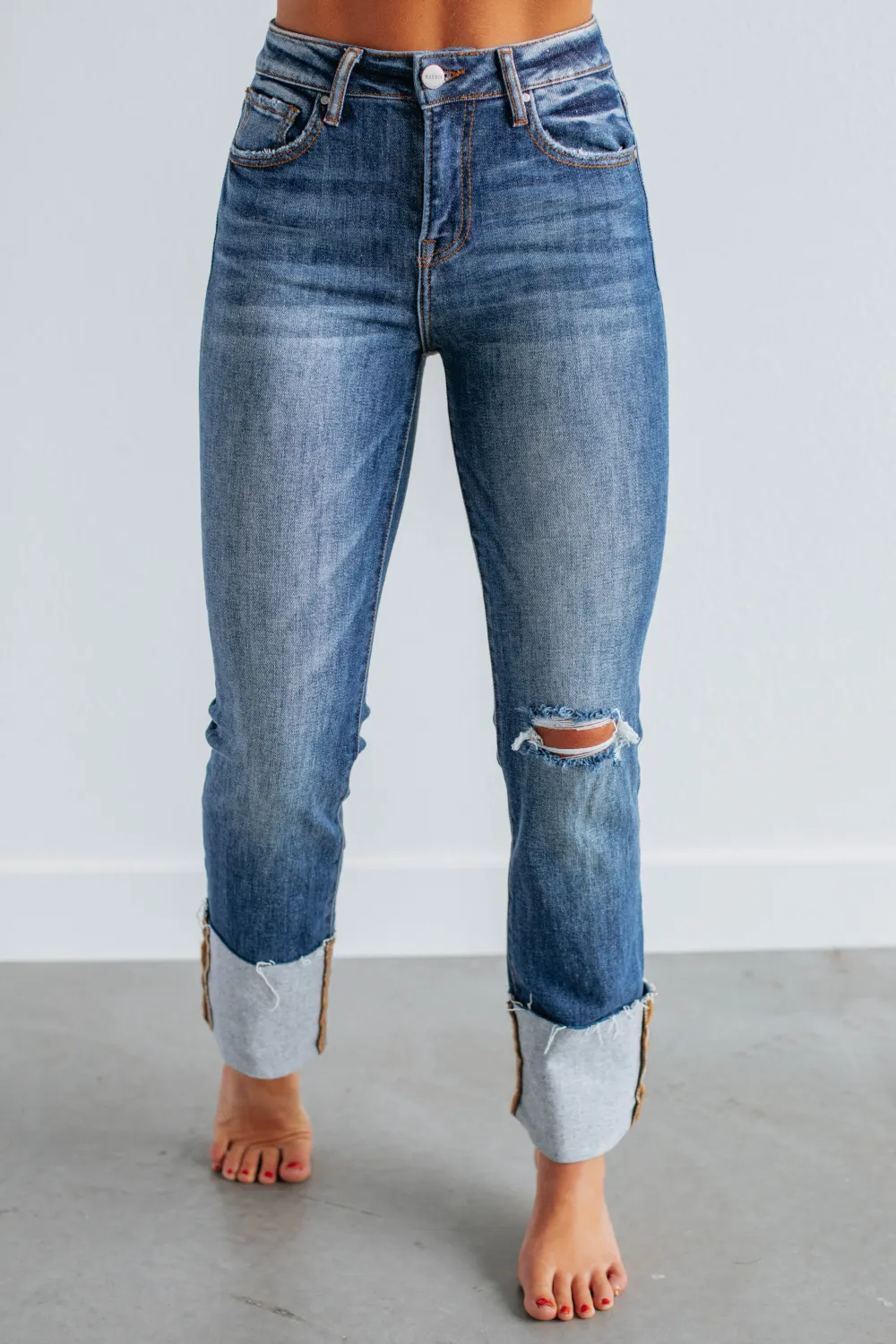 Women's High Rise Distressed Zip Fly Jeans