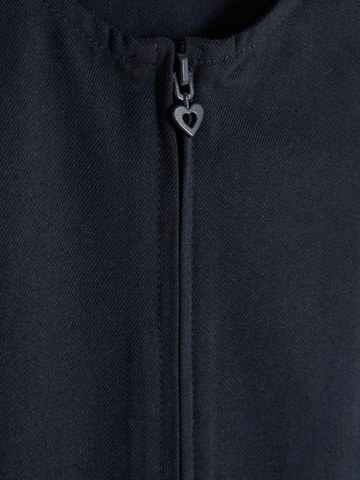 4-7yrs | 2pk Pleated School Pinafore Dresses detail 2