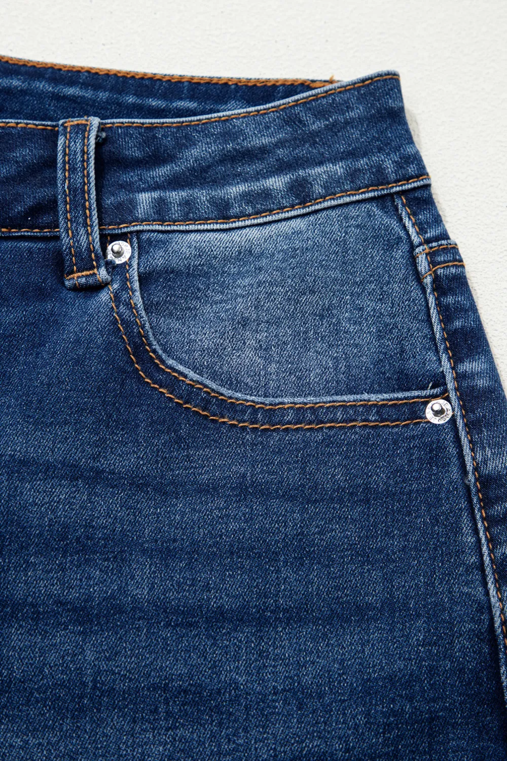Blue Raw Hem Barrel Jeans