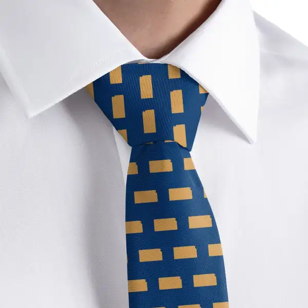 Polished Outline Emblem Style Necktie