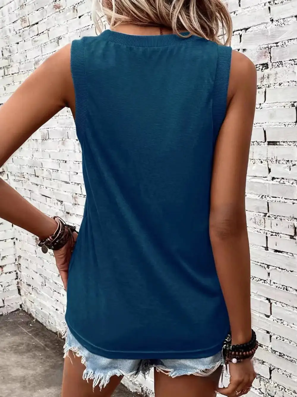 Everyday Refined V-Neck Tank Top