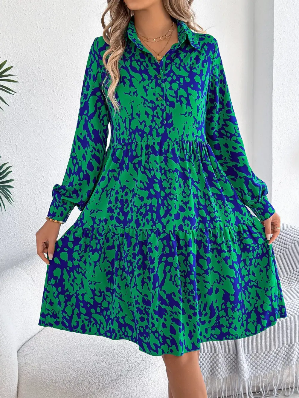 Printed Long Sleeve Collared Dress Casual