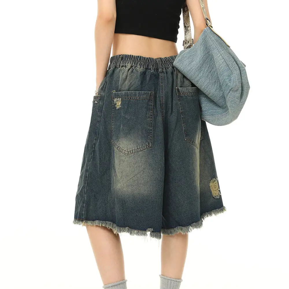 Relaxed Wide Leg Denim Shorts