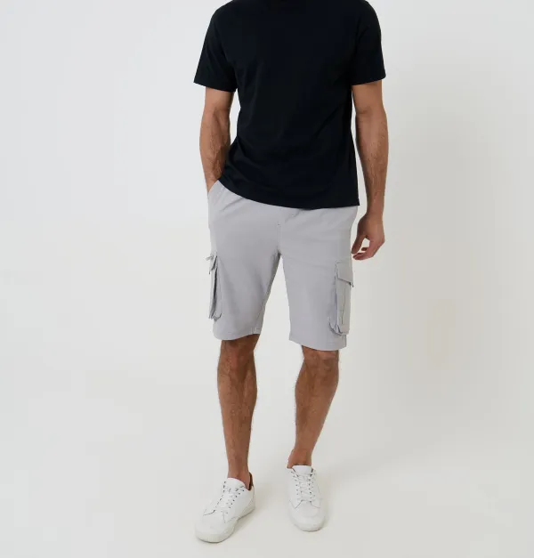 Men's Chalk Elastic-Waist Stretch Cargo Shorts