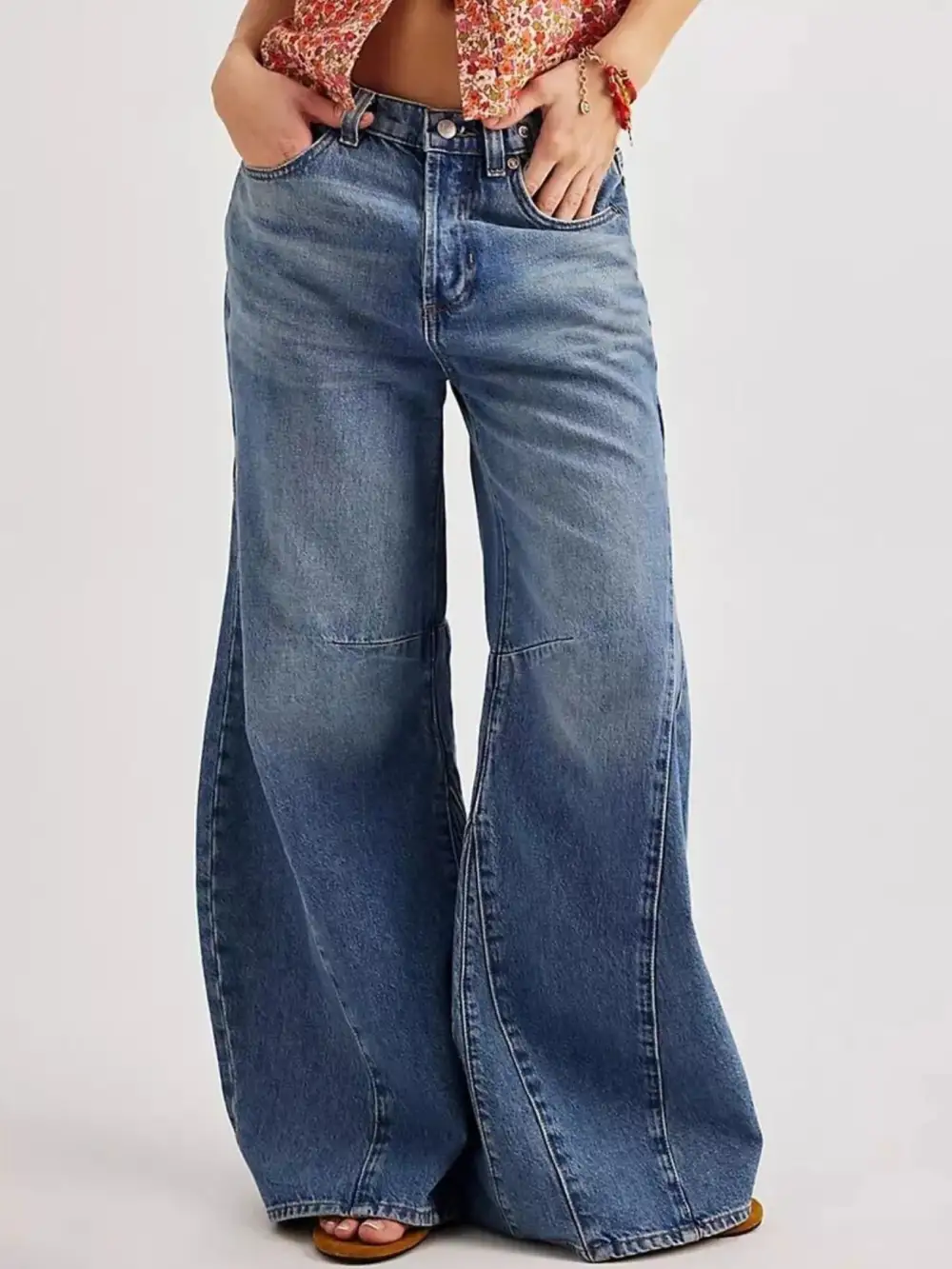 Modern Washed Wide Leg Jeans