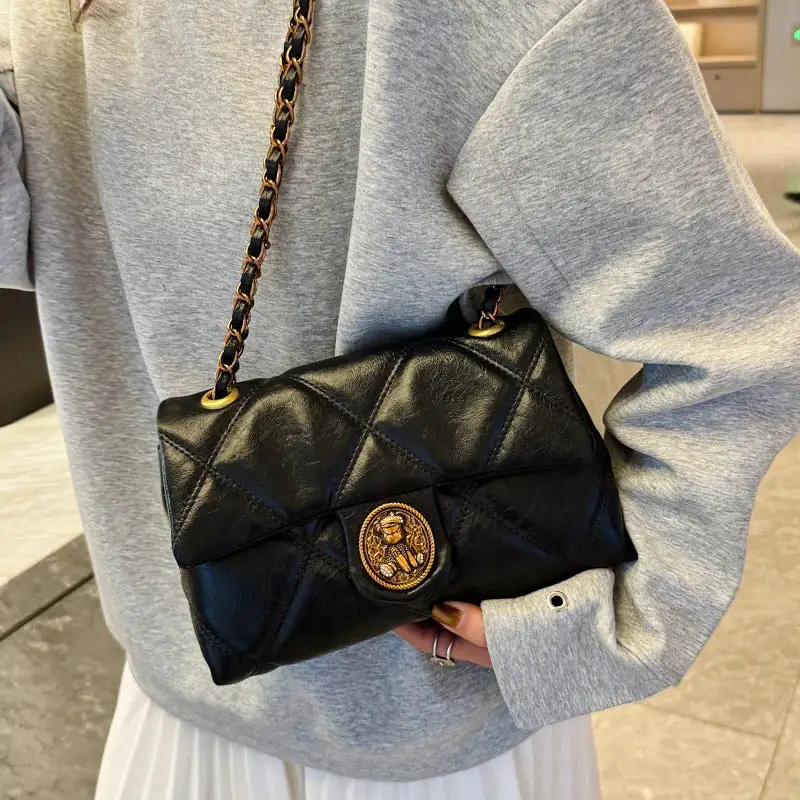 Vintage Quilted Black Chain Shoulder Bag