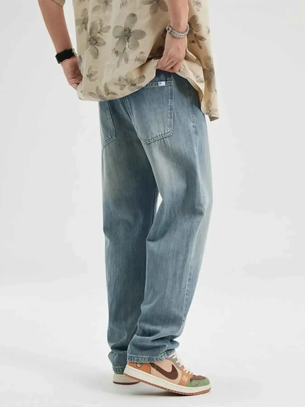 Simple Wide Leg Jeans