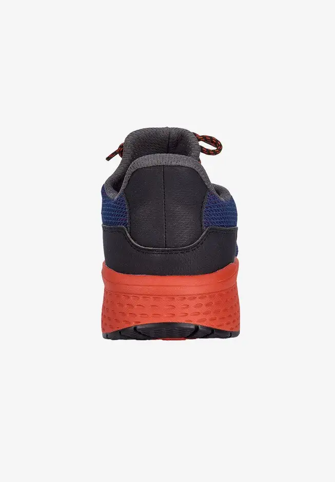Echo Sneakers