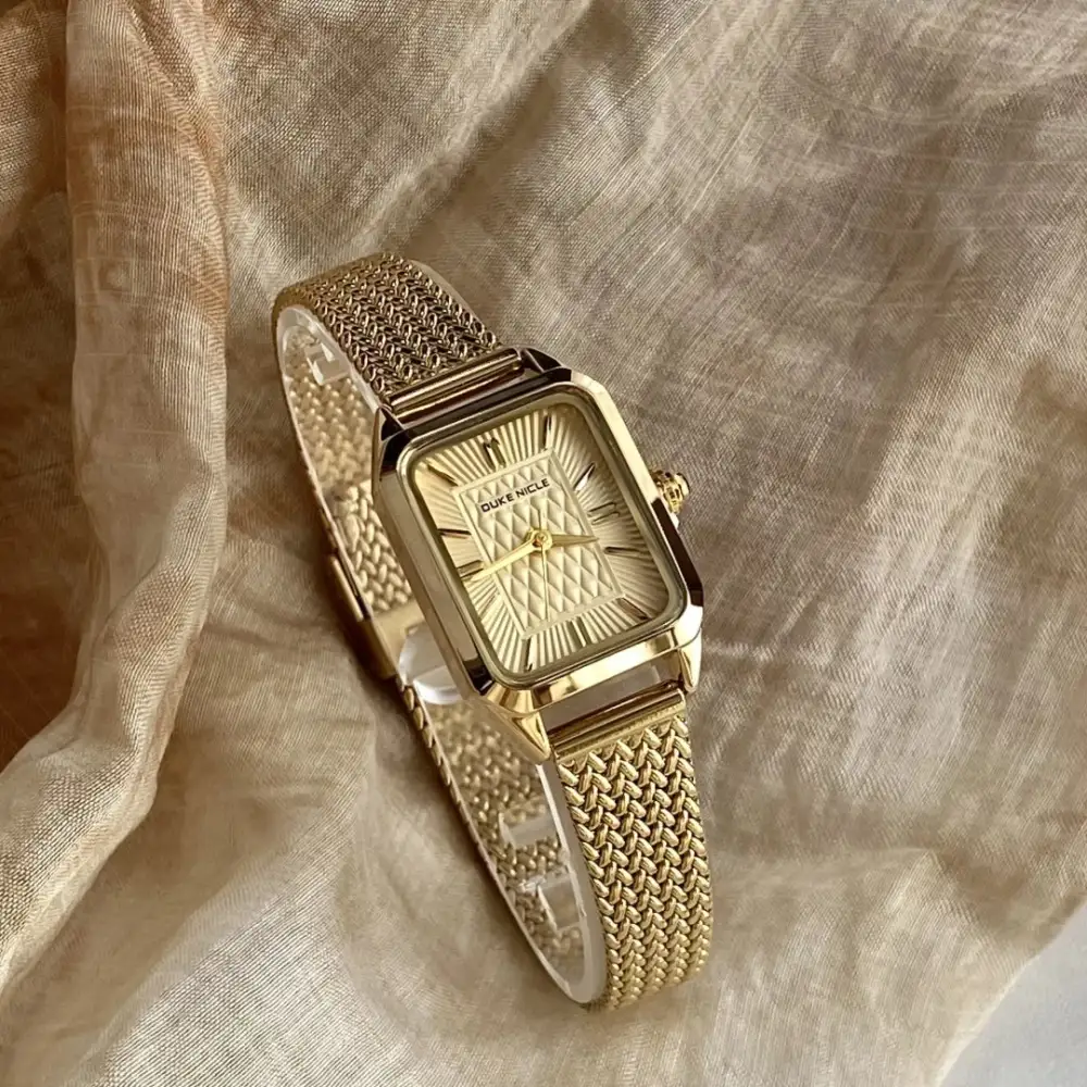 Arista Wristwatch