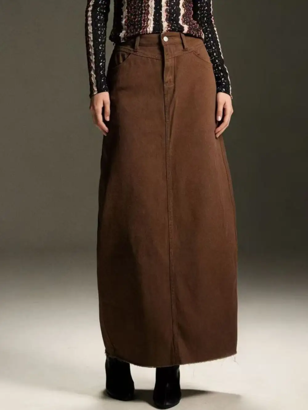 Raw Hem Maxi Skirt
